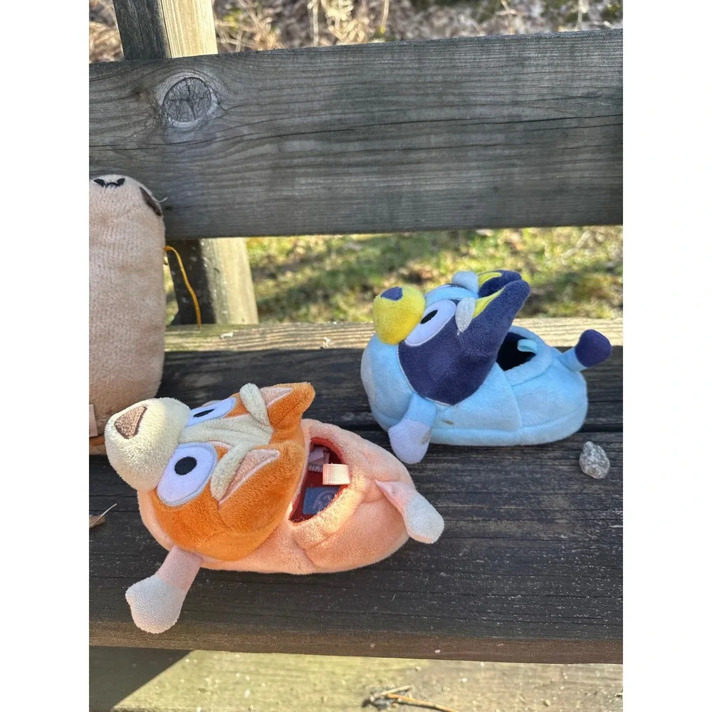 Bluey and Bingo Toddler Plush Slippers Size 5/6 Blue‎ Orange House Shoes